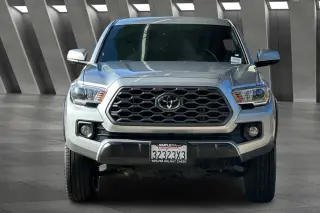 Toyota Tacoma 2023 4x4 TRD Todo Terreno 4p Doble Cabina 6.1 ft LB