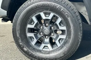 Toyota Tacoma 2023 4x4 TRD Todo Terreno 4p Doble Cabina 6.1 ft LB