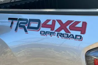 Toyota Tacoma 2023 4x4 TRD Todo Terreno 4p Doble Cabina 6.1 ft LB