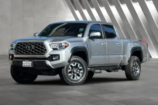 Toyota Tacoma 2023 4x4 TRD Todo Terreno 4p Doble Cabina 6.1 ft LB