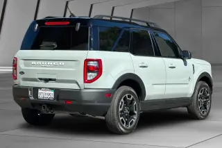 Ford Bronco Sport 2023 AWD Outer Banks 4dr SUV