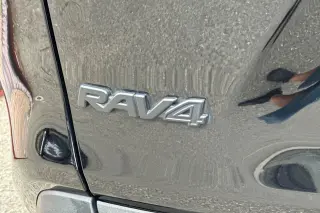 Toyota RAV4 Híbrido 2024 AWD Edición Woodland 4p SUV