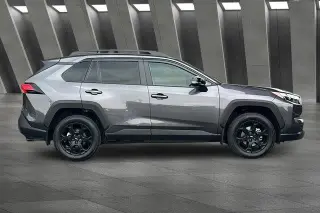 Toyota RAV4 2024 AWD TRD Off-Road SUV 4 puertas
