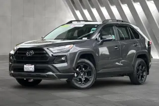 Toyota RAV4 2024 AWD TRD Off-Road SUV 4 puertas