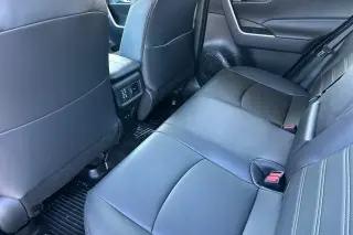 Toyota RAV4 2024 AWD XLE Premium 4dr SUV