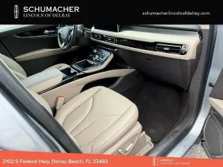 Lincoln Nautilus 2023 Estándar 4p SUV