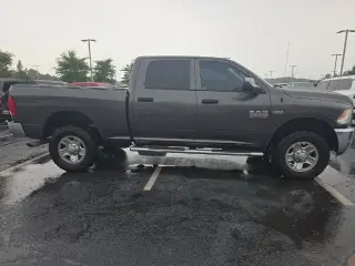Ram 2500 2016 4x4 Tradesman Cabina y Plataforma 6dr Crew Cab 6,3 ft. SB Pickup