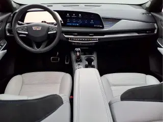 Cadillac XT4 2024 4x4 Deportivo 4dr Crossover