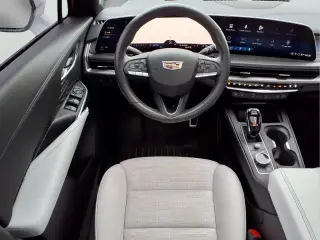 Cadillac XT4 2024 4x4 Deportivo 4dr Crossover