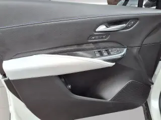 Cadillac XT4 2024 4x4 Deportivo 4dr Crossover