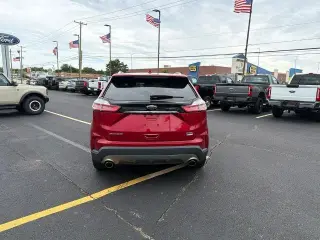 Ford Edge 2020 SEL 4dr Crossover