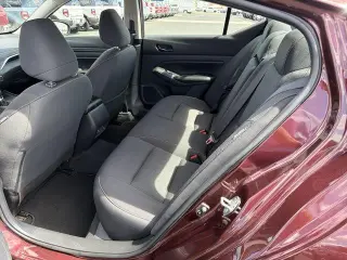 Nissan Altima 2025 2.5 SV 4dr Sedán