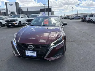 Nissan Altima 2025 2.5 SV 4dr Sedán