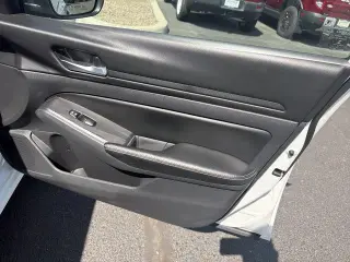 Nissan Altima 2025 2.5 SV 4dr Sedan