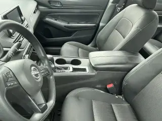 Nissan Altima 2023 2.5 S 4dr Sedán