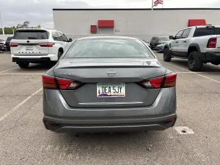 Nissan Altima 2023 2.5 S 4dr Sedán