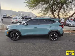 Kia Seltos 2024 EX 4p SUV