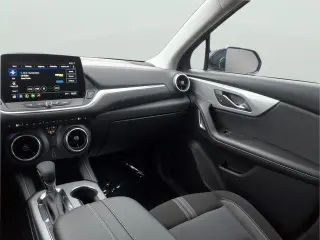 Chevrolet Blazer 2025 LT 4p SUV con 2LT