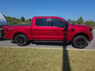 Ford F-150 2024 4x4 XLT 4 puertas SuperCrew 5.5 pies SB