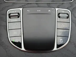 Mercedes-Benz GLC 2020 4MATIC GLC 300 4MATIC 4p SUV