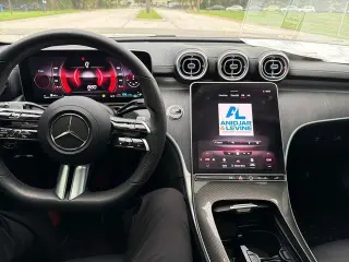 Clase C Mercedes-Benz 2022 AWD C 300 4MATIC Sedan de 4 puertas