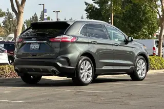 Ford Edge 2020 AWD Titanium 4dr Crossover