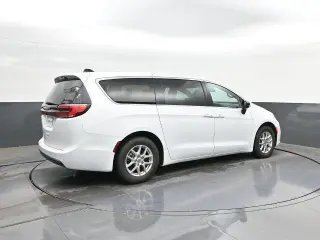 Chrysler Pacifica 2025 Select 4dr Mini-Van