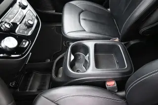 Chrysler Pacifica 2025 Select 4dr Mini-Van