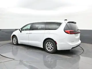 Chrysler Pacifica 2025 Select 4dr Mini-Van