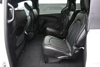 Chrysler Pacifica 2025 Select 4dr Mini-Van