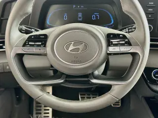 Hyundai ELANTRA 2025 SEL Sport 4dr Sedán