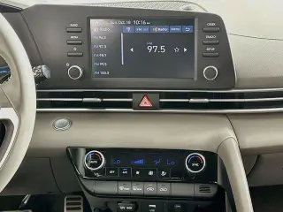 Hyundai ELANTRA 2025 SEL Sport 4dr Sedán