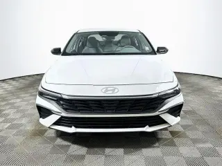 Hyundai ELANTRA 2025 SEL Sport 4dr Sedán