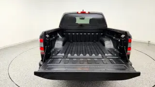 Nissan Frontier 2023 4x4 PRO-4X 4dr Crew Cab 5 ft. SB