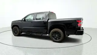 Nissan Frontier 2023 4x4 PRO-4X 4dr Crew Cab 5 ft. SB