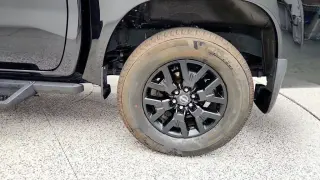 Nissan Frontier 2023 4x4 PRO-4X 4dr Crew Cab 5 ft. SB