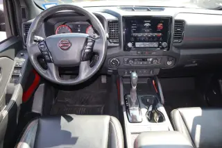 Nissan Frontier 2024 4x4 PRO-4X 4p Camioneta Cabina Completa 5 pies de caja larga