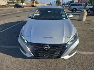 Nissan Altima 2023 2.5 SV 4p Sedan