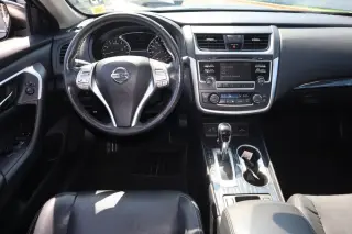 Nissan Altima 2017 2.5 SL Sedán de 4 puertas