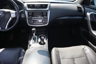 Nissan Altima 2017 2.5 SL Sedán de 4 puertas