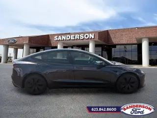 Tesla Model 3 2024 Sedán 4p.