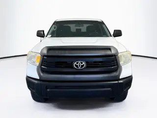 Toyota Tundra 2016 4x2 SR5 Cabina Doble Pickup SB (5.7L V8 FFV)