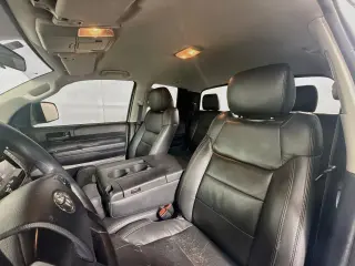 Toyota Tundra 2016 4x2 SR5 Cabina Doble Pickup SB (5.7L V8 FFV)
