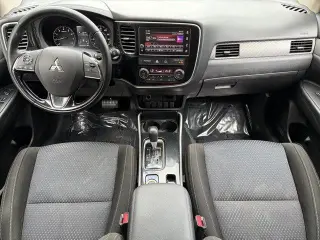 Mitsubishi Outlander 2018 4x4 ES 4p SUV