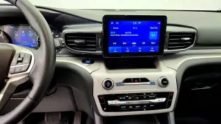 Ford Explorer 2024 AWD XLT 4dr SUV