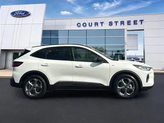 Ford Escape Hybrid 2025 ST-Line 4p SUV