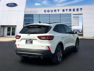 Ford Escape Hybrid 2025 ST-Line 4p SUV