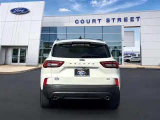 Ford Escape Hybrid 2025 ST-Line 4p SUV