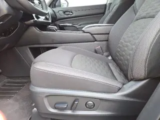 Nissan Pathfinder 2025 SV 4dr SUV