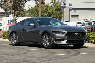 Ford Mustang 2025 EcoBoost 2dr Fastback